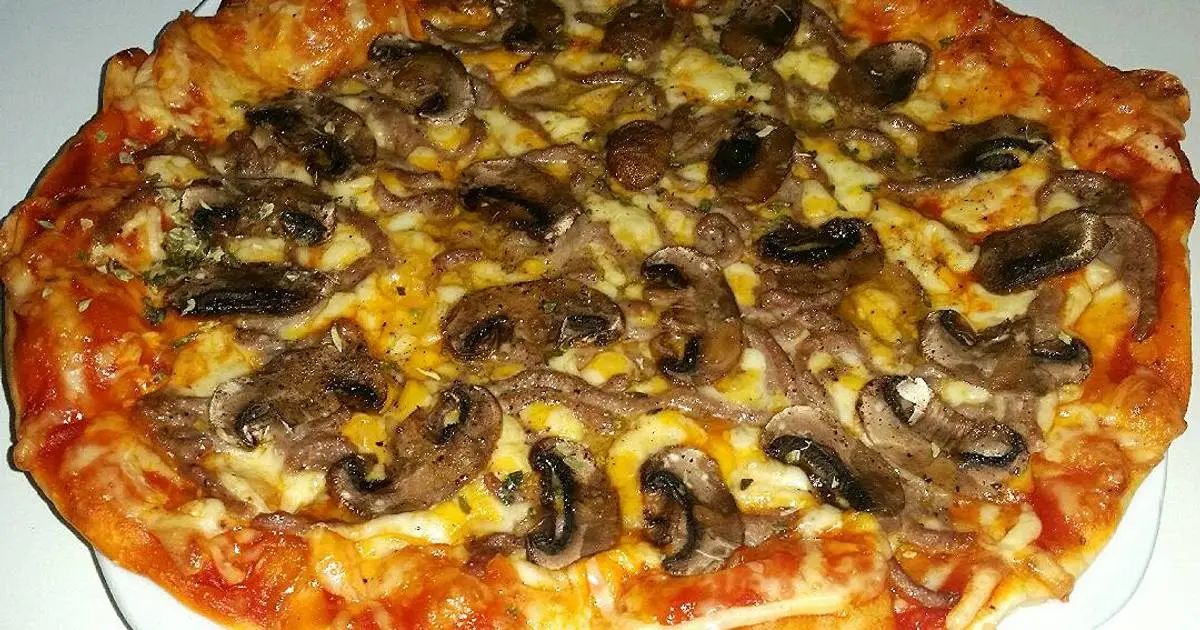 PIZZA DESCONTROLADA 4 PORCIONES 
