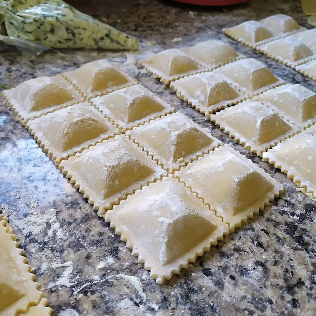 RAVIOLONES DE VERDURA 